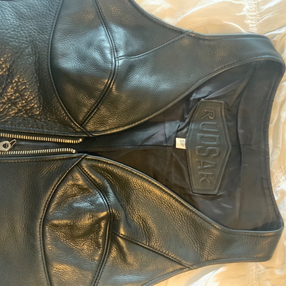 RUDSAK ALL LEATHER VEST - Picture 5 of 5